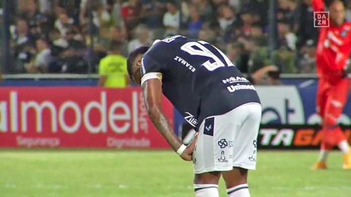 O Remo, o Fenômeno, o Z-4 e o fantasma impiedoso no Baenão